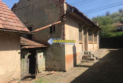 Casă individuală cu 4 camere cu Canalizare în Teleac - 3