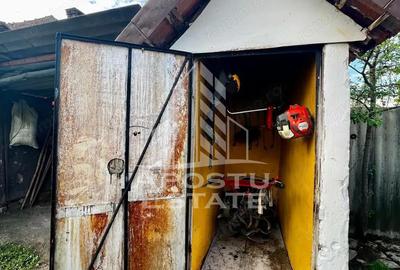 Casa cu 2 camere ,1472mp in Battanya - 2