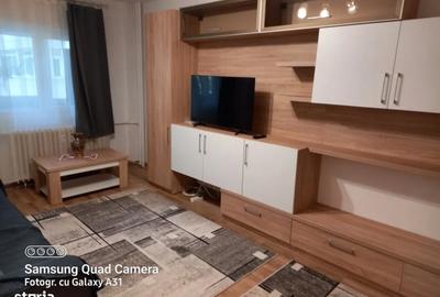 3 Camere | Grivita | Decomandat - 1