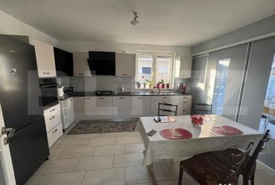 Casă cu 3 camere cu Teren 600 Mp în Central - 11