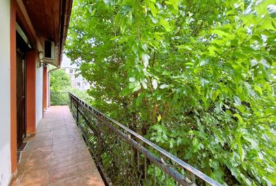 Casă cu 6 camere cu Teren 415 Mp în Central