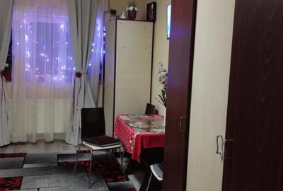 Inchiriez apartament cu o camera de 29 m2 - 2