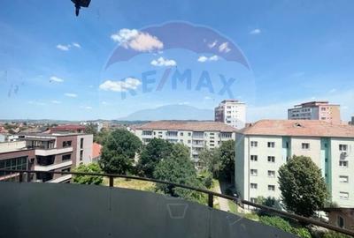 Apartament de inchiriat 3 camere, Aleea Rosiorilor - 8