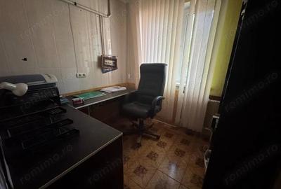 Ofer spre inchiriere spatiu comercial birou in zona berceni , 54 de mp, parter. - 3