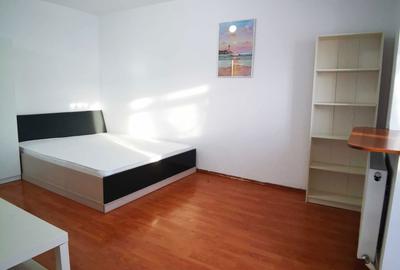 Garsonieră decomandată în Plopilor - 6