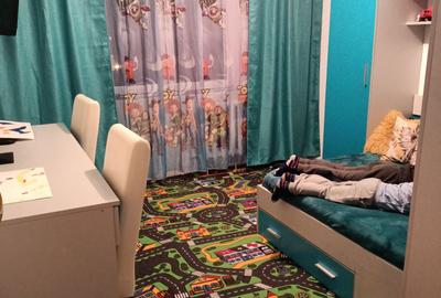 Apartament cu 3 camere decomandat în Rahova - 6