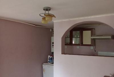 Casă cu 2 camere în Huși - 6