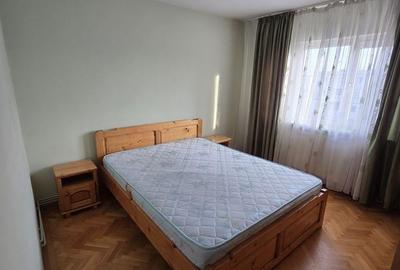 Apartament cu 3 camere decomandat în Popa Șapcă - 3