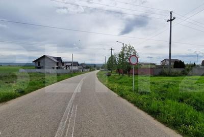 Teren de 1700 mp, în Brădești - 2
