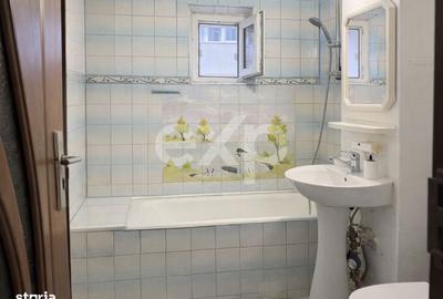 Apartament cu 3 camere semidecomandat în Narcisa - 4