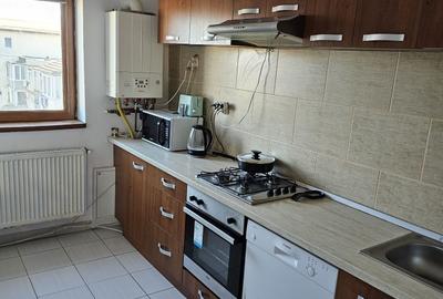 Apartament cu 3 camere decomandat în Soarelui - 6