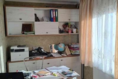 Vând casă - 2
