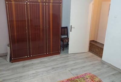 Apartament cu 2 camere decomandat în Cetate - 2