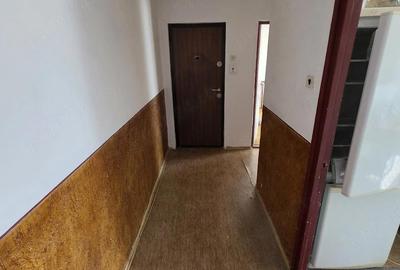 Apartament cu 2 camere decomandat în Electroprecizia - 1