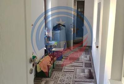 Casă cu Teren 653 Mp în Central - 1