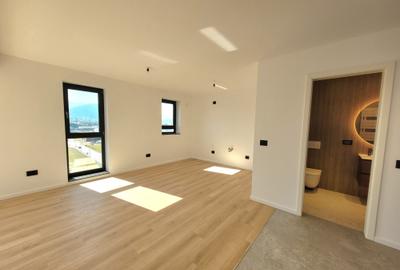 Apartament cu 2 camere decomandat în Tractorul - 13