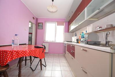 Apartament 2 camere, in apropierea  P-tei Unirii, 350 euro - 4