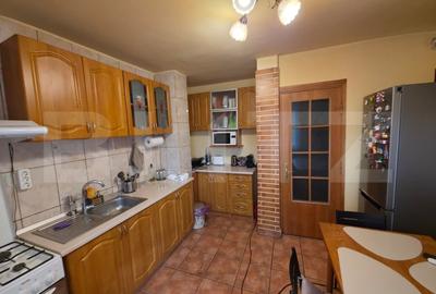 Apartament 3 camere decomandate, et. 3, Rovine, Il Padrino - 4