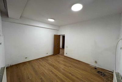 Apartament cu 3 camere decomandat în Știrbei Vodă - 2