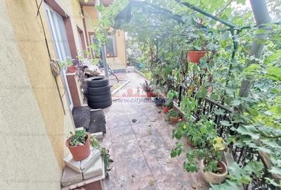 Casă individuală cu 5 camere decomandat cu Teren 224 Mp în Andronache - 19
