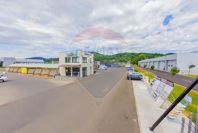 LUX! De inchiriat Spatiu comercial cu birouri, magazie si acces TIR - 39