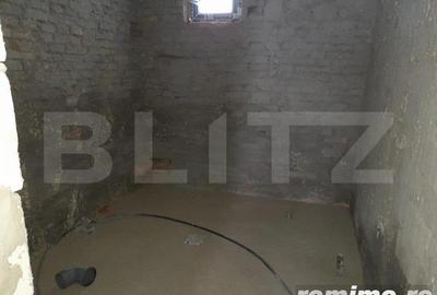 Casă cu 3 camere cu Teren 1150 Mp în Central