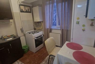 Garsonieră decomandată în Obcini - 2