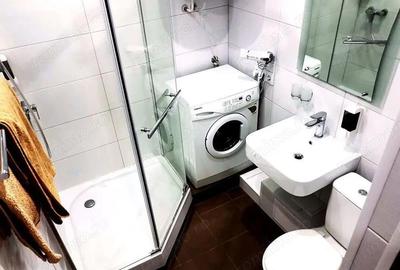 Garsonieră decomandată în Central