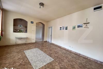 Apartament cu 4 camere în Independenței - 4