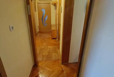 Vand apartament 3 camere, decomandat, zona Brancoveanu