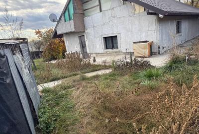 Vând casă în Rachiti BT - 5