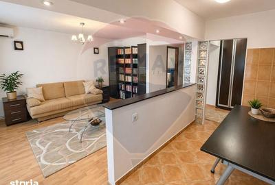 Apartament cu 3 camere decomandat în Central - 1
