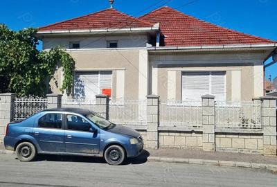 Casa de vanzare - 2
