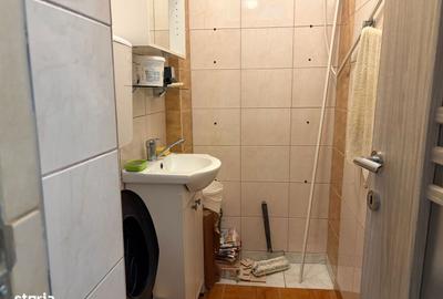 Apartament cu 3 camere, mobilat în Apărătorii Patriei - 3