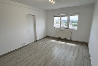 Apartament cu 2 camere semidecomandat în Central - 1
