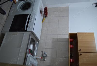 Garsoniera cu metrou la scara direct de la proprietar Garsoniera cu metrou la scara direct de la proprietar - 2