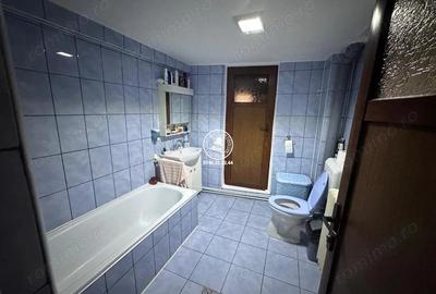 Casă cu 3 camere cu Teren 400 Mp în Galata - 1