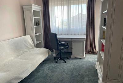 Casă cu 4 camere în Exterior Vest - 3