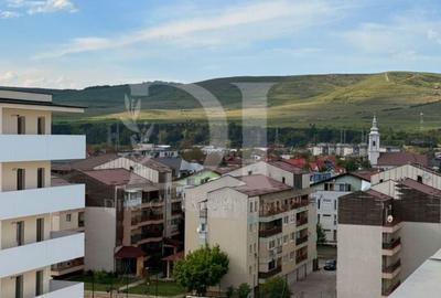 Apartament cu 3 camere semidecomandat, mobilat în Florești - 38