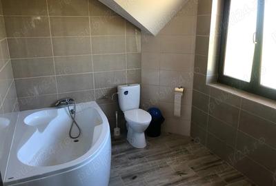 Casă cu 5 camere în Central - 5