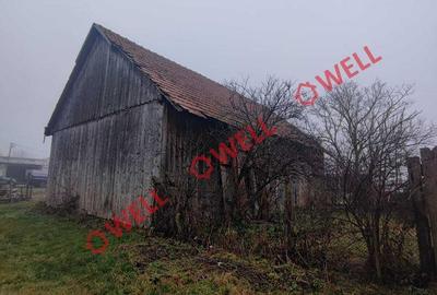 Teren de 271 mp, în Chichiș - 5