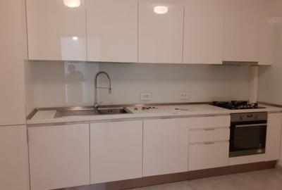 Apartament cu 4 camere decomandat în Aviatorilor - 3
