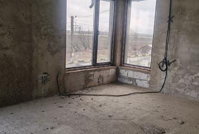 Casă cu 4 camere în Bătești - 4