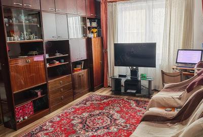 Apartament cu 3 camere decomandat în Astra - 5