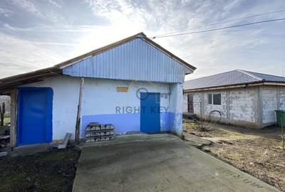 Casa cu teren generos 1600 mp, Petru Rares, Giurgiu! Comision 0% - 1