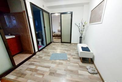 Garsonieră decomandată, mobilată în 1 Mai - 3