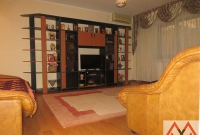 Apartament decomandat în 13 Septembrie - 5