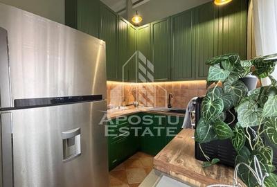 Apartament cu 3 camere, semidecomandat, zona Centrala - 12