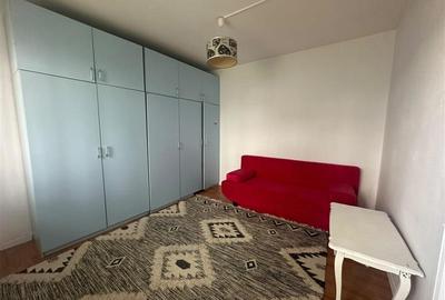 Apartament cu 2 camere nedecomandat în Podu Roș
