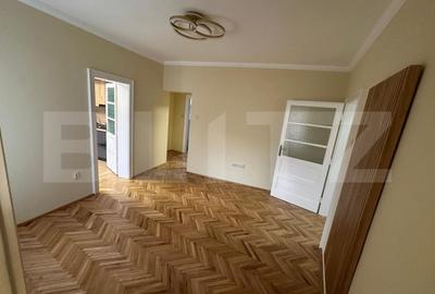 Apartament spatios de 4 camere, 120 mp, cu terasa,- aproape de centrul orasului - 7